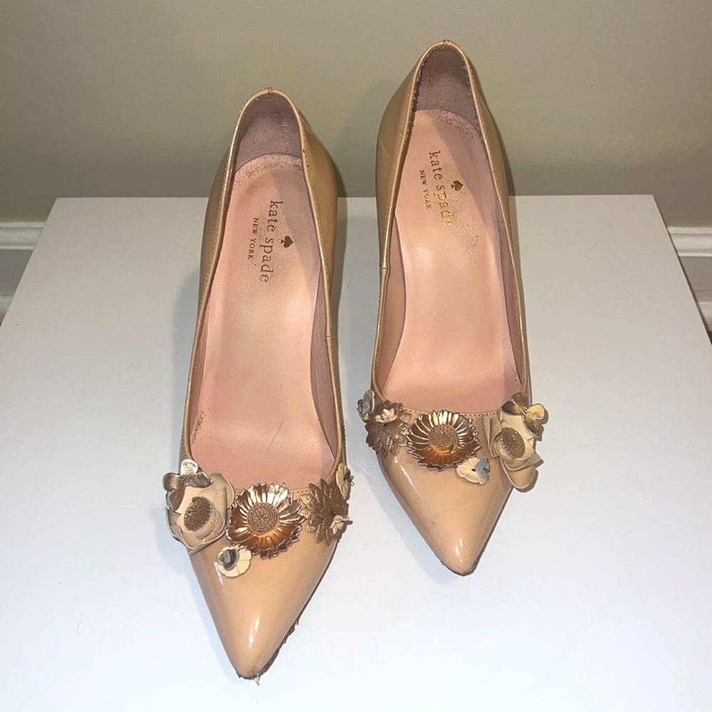 Kate Spade Floral Embellished Patent Leather Heels - Size 7.5